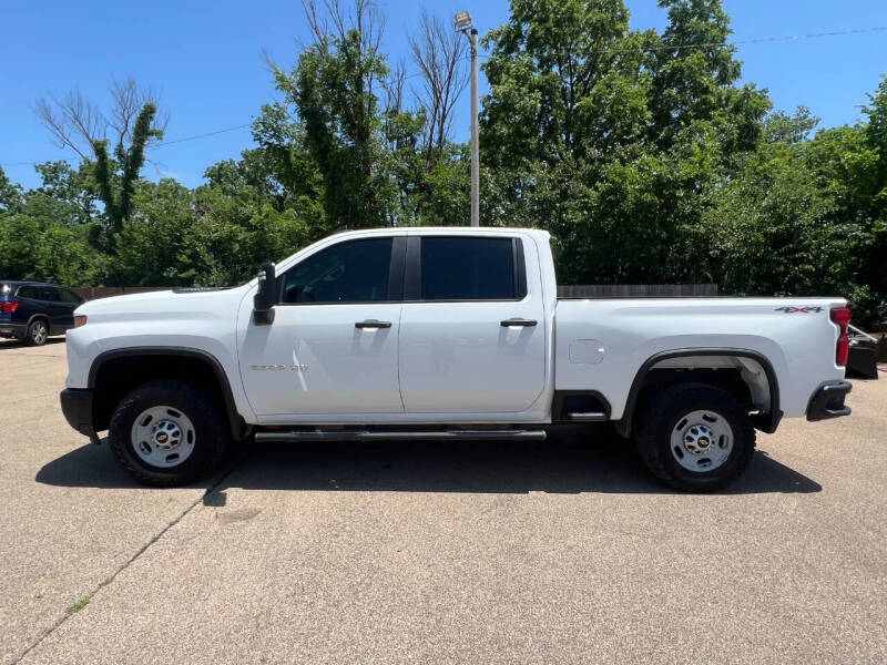 chevrolet silverado 2500hd 2024 1GC1YLE72RF184372 image chevrolet silverado 2500hd 2024 1GC1YLE72RF184372 image